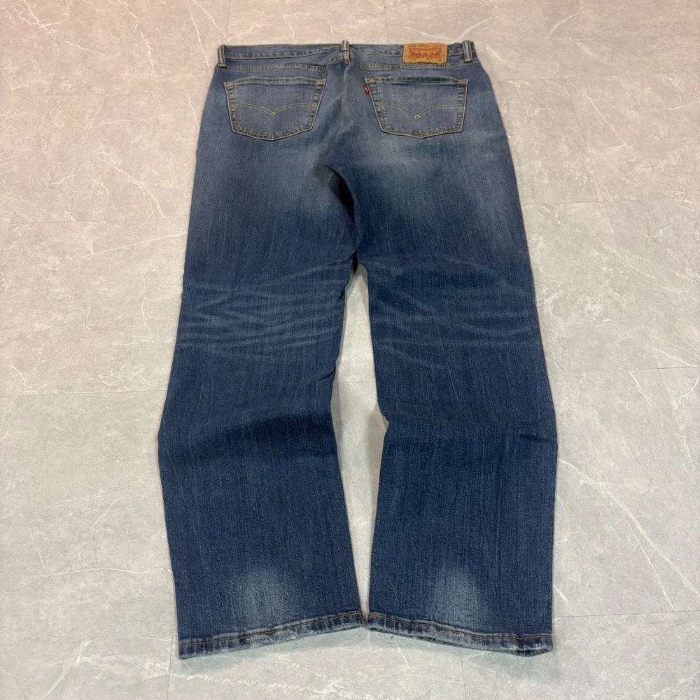 Levis 541 Athletic Taper Mens Jeans Blue Denim 34x32 Medium Wash 2973